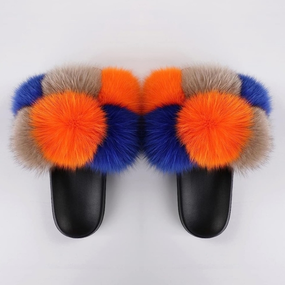 Woman's slippers - Picture 7 of 8